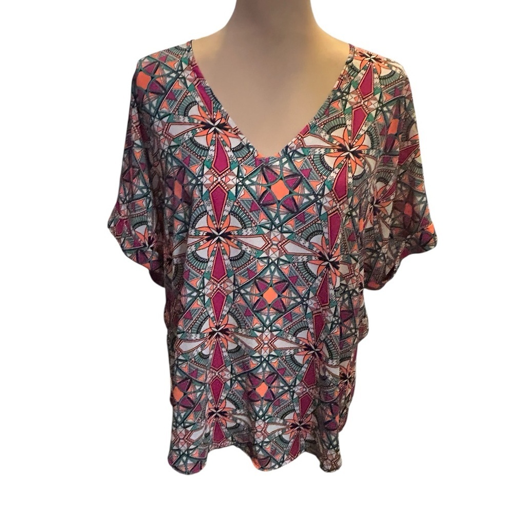 Lush Womens Gray & Multicolored Geometric Pattern Short Sleeve Blouse Size Large